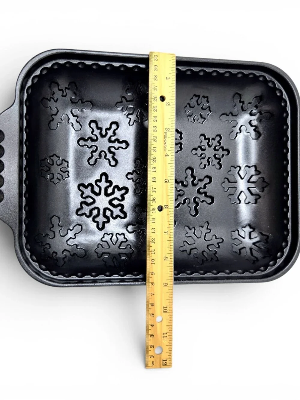Nordic Ware Snowflake Baking Pan